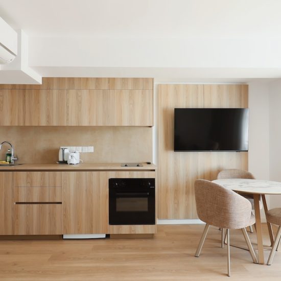 EXECUTIVE APARTMENT13