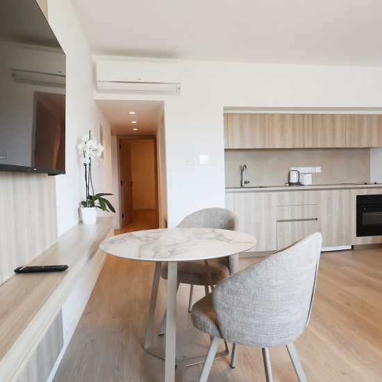 EXECUTIVE APARTMENT2