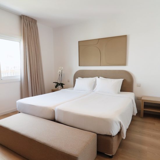 EXECUTIVE APARTMENT9