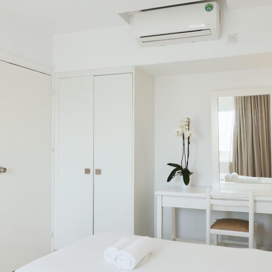 ONE BED ROOM APARTMENTS40