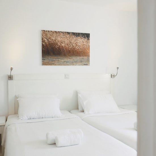 ONE -BEDROOM APARTMENT1426