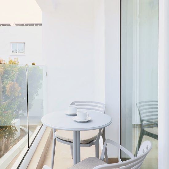 ONE BEDROOM APARTMENT2