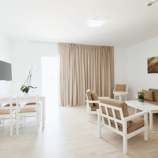 ONE -BEDROOM APARTMENT20